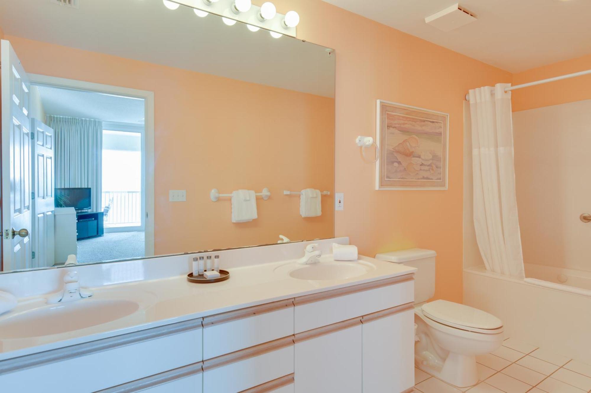 Beachfront Navarre Condo With Balcony, Walk To Ocean Exterior photo