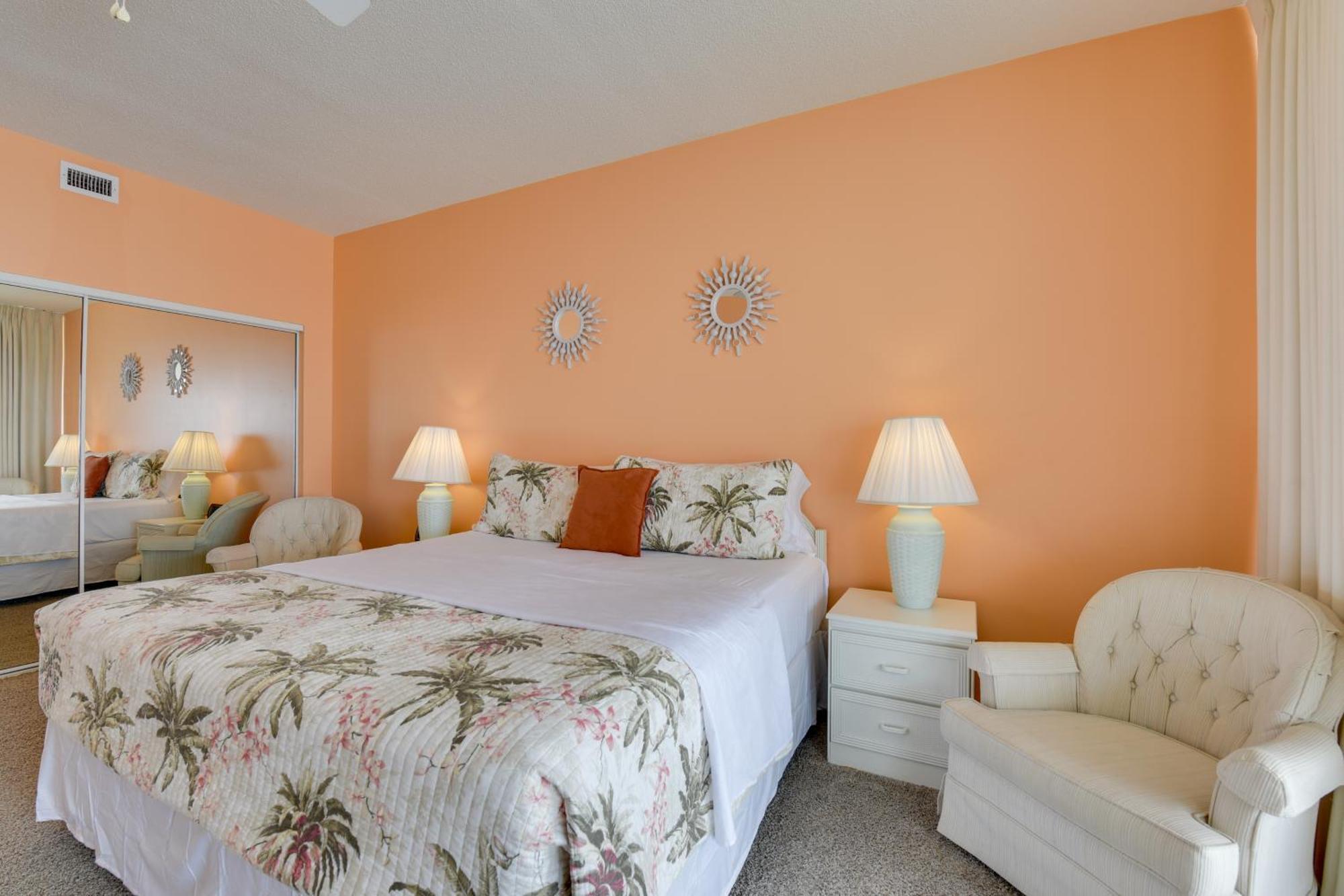 Beachfront Navarre Condo With Balcony, Walk To Ocean Exterior photo